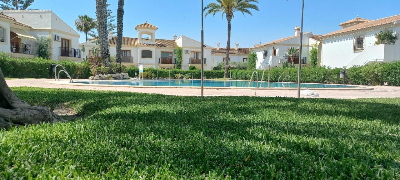 Apartamento Primera Linea De Playa Las Marinas Vera Esterno foto